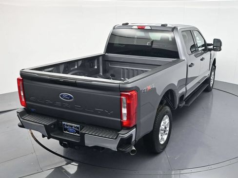Used 2025 Ford F250 XLT AWD/4WD image 39