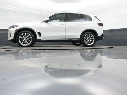 New 2026 BMW X5 sDrive40i w/ Parking Assistance Package image 37