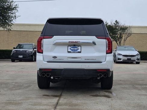 Used 2023 GMC Yukon XL Denali RWD image 7