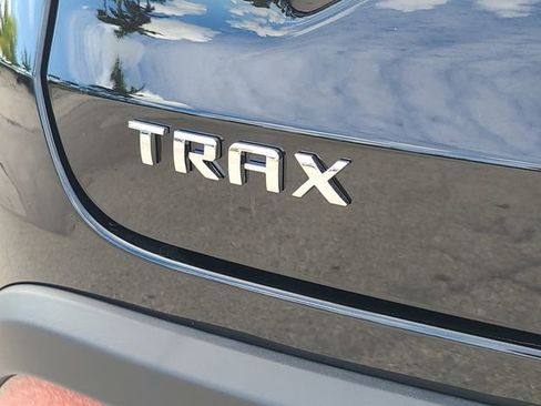 New 2026 Chevrolet Trax LT image 9