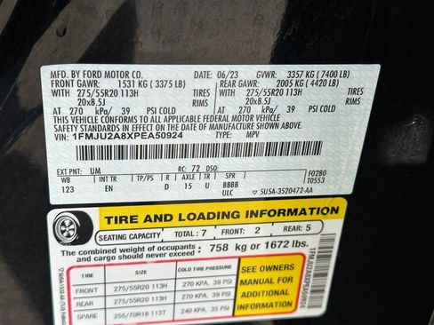 Used 2023 Ford Expedition Limited image 28