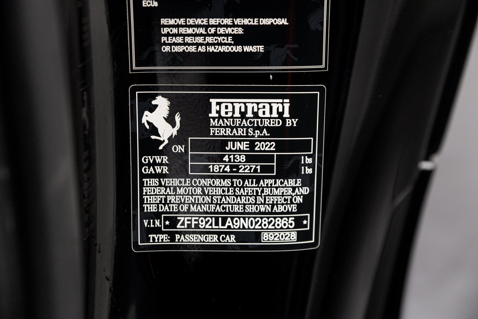 Used 2022 Ferrari F8 Tributo RWD image 18