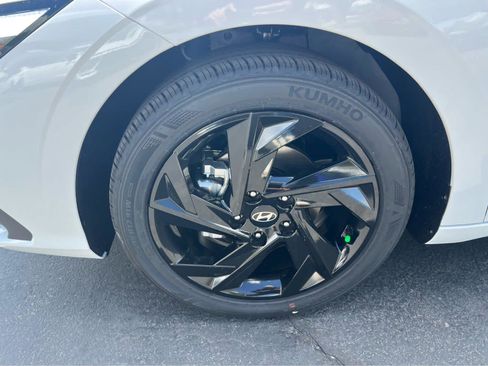 New 2026 Hyundai Elantra Sport FWD image 13