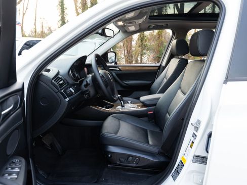 Used 2012 BMW X3 xDrive28i image 5