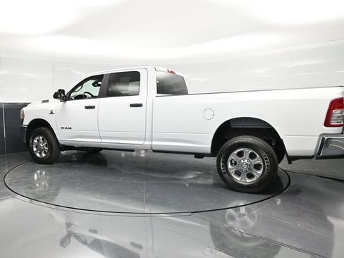 Used 2022 RAM 2500 Big Horn w/ Level A Equipment Group AWD/4WD image 10