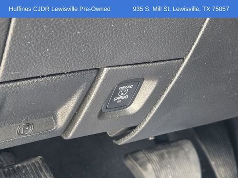 Used 2025 RAM 2500 Tradesman AWD/4WD image 33