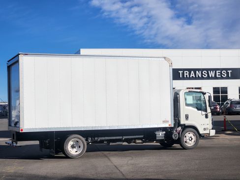 New 2025 Isuzu NQR image 9