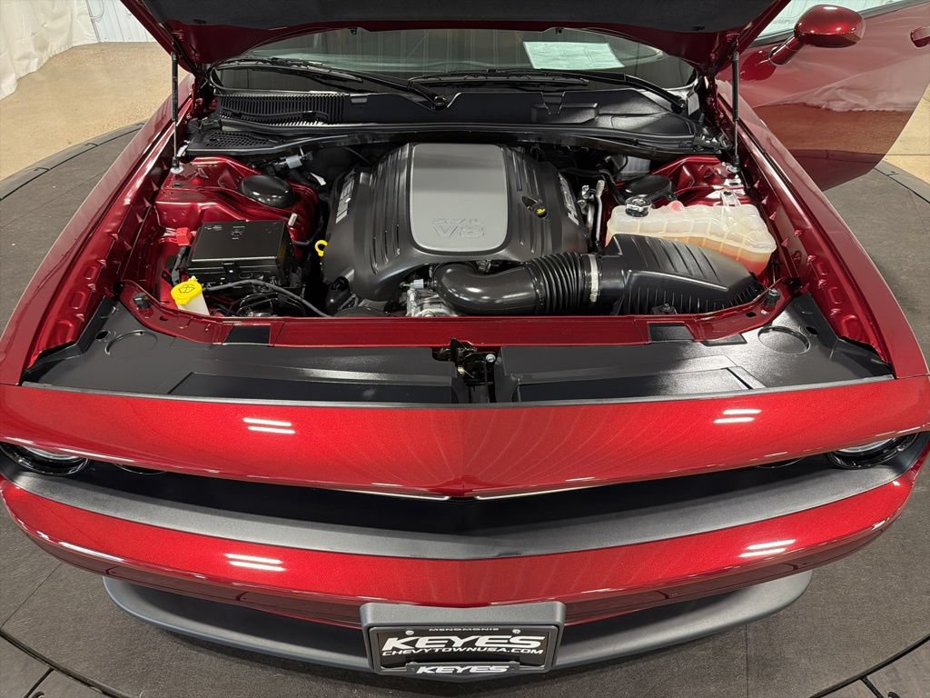 Used 2022 Dodge Challenger R/T w/ Cold Weather Group RWD image 36