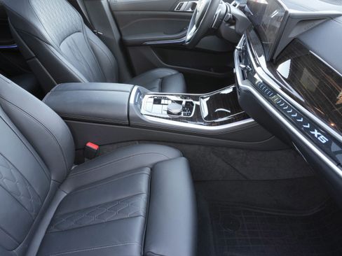 Certified 2024 BMW X5 xDrive40i w/ Premium Package AWD/4WD image 13