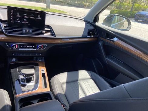 Certified 2023 Audi Q5 2.0T Premium w/ Convenience Package AWD/4WD image 16