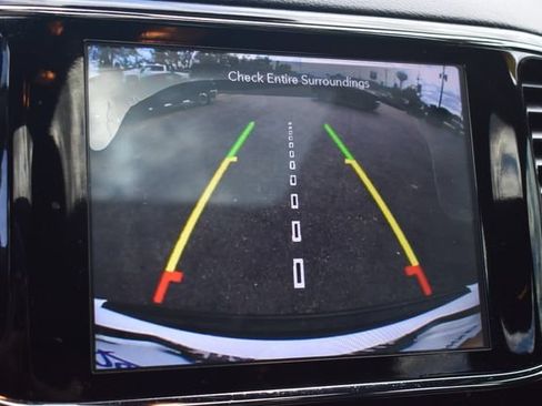 Used 2020 Jeep Grand Cherokee Altitude AWD/4WD image 33