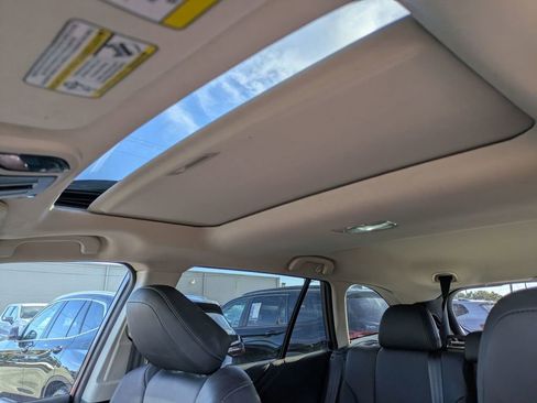 Used 2022 Subaru Outback Limited XT w/ Popular Package #2 image 17