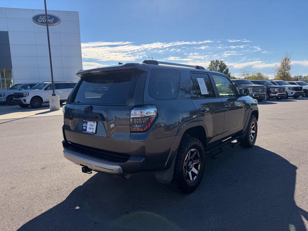 Used 2018 Toyota 4Runner TRD Off-Road AWD/4WD image 6
