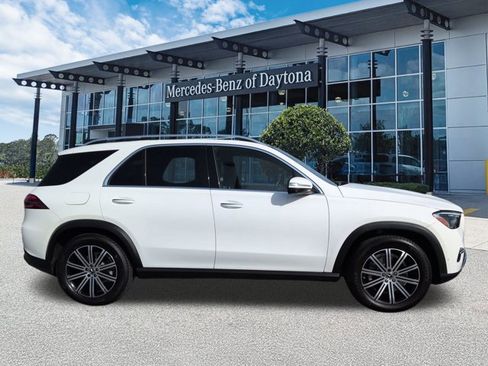 Certified 2024 Mercedes-Benz GLE 350 4MATIC image 3