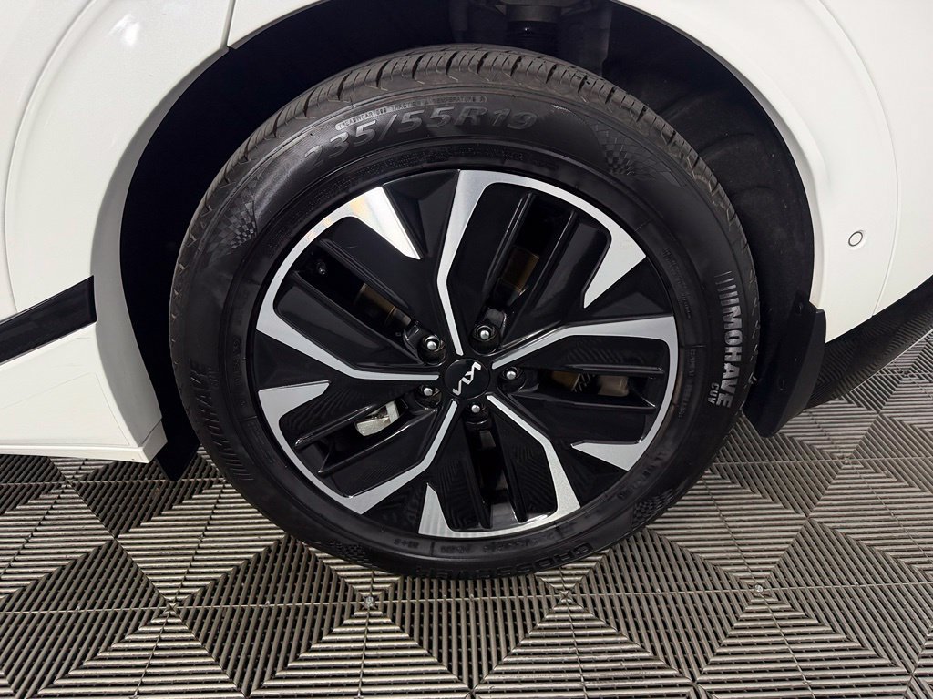 Used 2024 Kia EV6 GT-Line RWD image 12