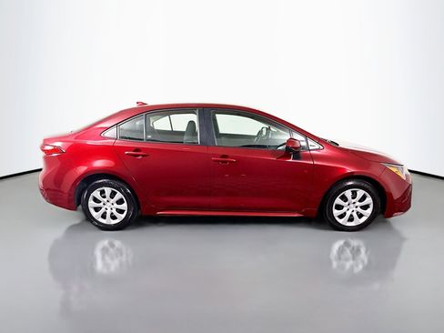 Used 2024 Toyota Corolla LE image 11