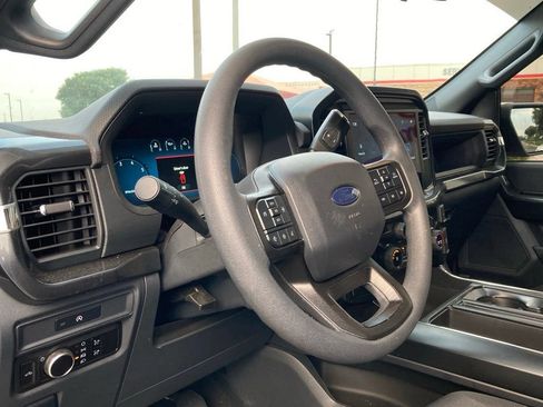 Used 2025 Ford F150 STX RWD image 9