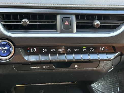 Used 2022 Lexus UX 250h w/ Accessory Package (Z2) AWD/4WD image 23