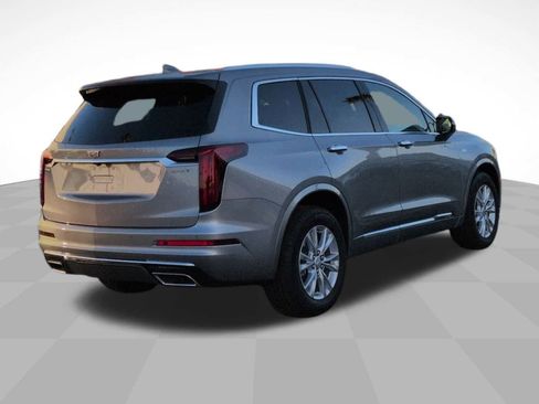 Used 2025 Cadillac XT6 Luxury image 5