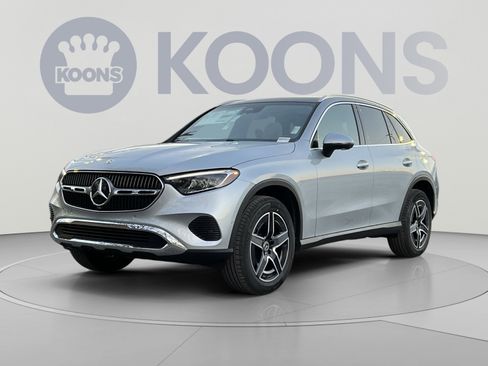 Used 2026 Mercedes-Benz GLC 300 4MATIC image 1
