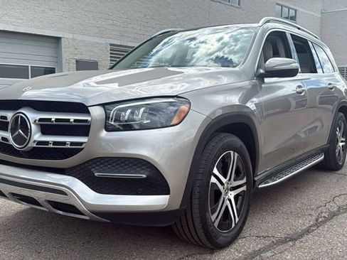 Used 2023 Mercedes-Benz GLS 450 4MATIC image 8
