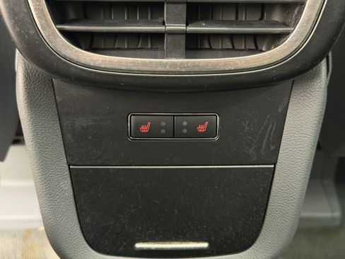 Used 2019 Lincoln Nautilus Reserve FWD image 18