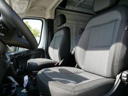 New 2026 RAM ProMaster 3500 w/ Convenience Group FWD image 11