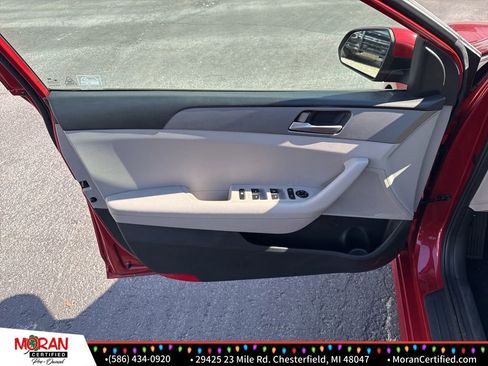 Used 2018 Hyundai Sonata ECO image 9