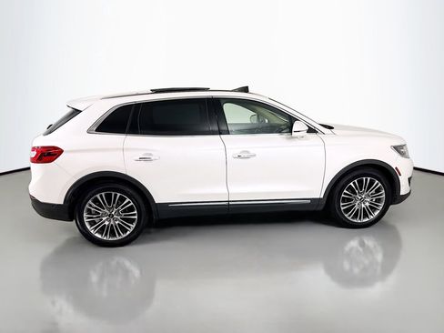 Used 2017 Lincoln MKX Reserve FWD image 8