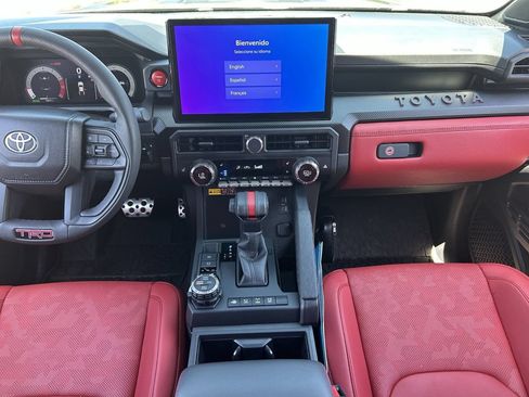 Used 2025 Toyota Tacoma TRD Pro AWD/4WD image 17