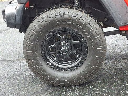 Used 2020 Jeep Gladiator Sport w/ Trailer Tow Package image 8