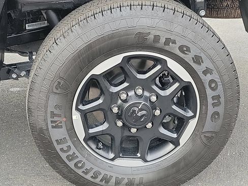 New 2026 RAM 2500 Laramie AWD/4WD image 22
