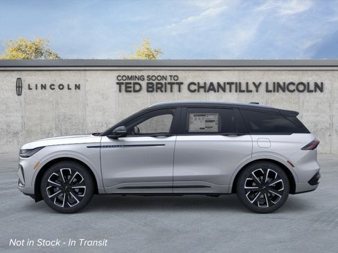 New 2026 Lincoln Nautilus Reserve AWD/4WD image 4