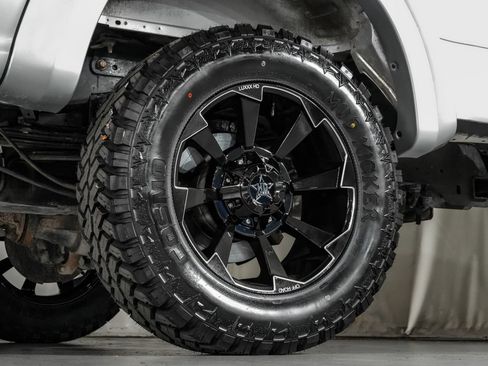 Used 2019 Ford F250 Lariat w/ Lariat Ultimate Package AWD/4WD image 57