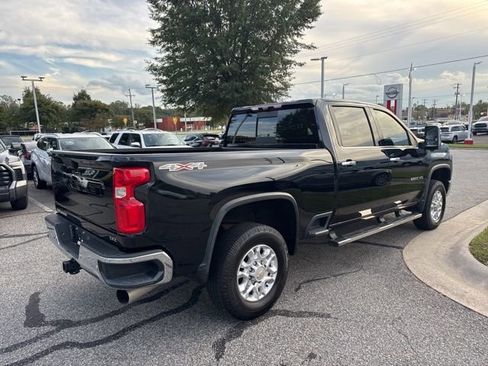 Used 2021 Chevrolet Silverado 2500 LTZ w/ LTZ Plus Package image 7