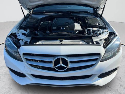 Used 2018 Mercedes-Benz C 300 Sedan image 33