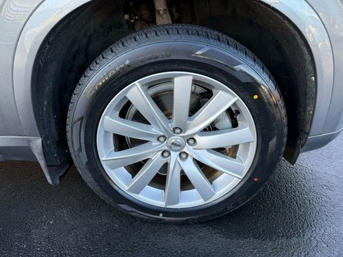 Used 2016 Volvo XC90 T6 Momentum w/ Momentum Plus Package image 28