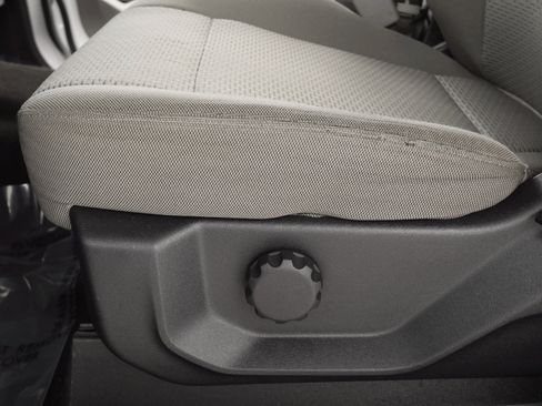 Used 2017 Ford F250 XLT image 33