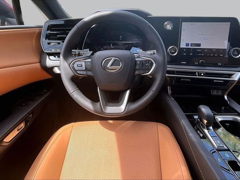 Used 2026 Lexus RX 350 FWD image 6