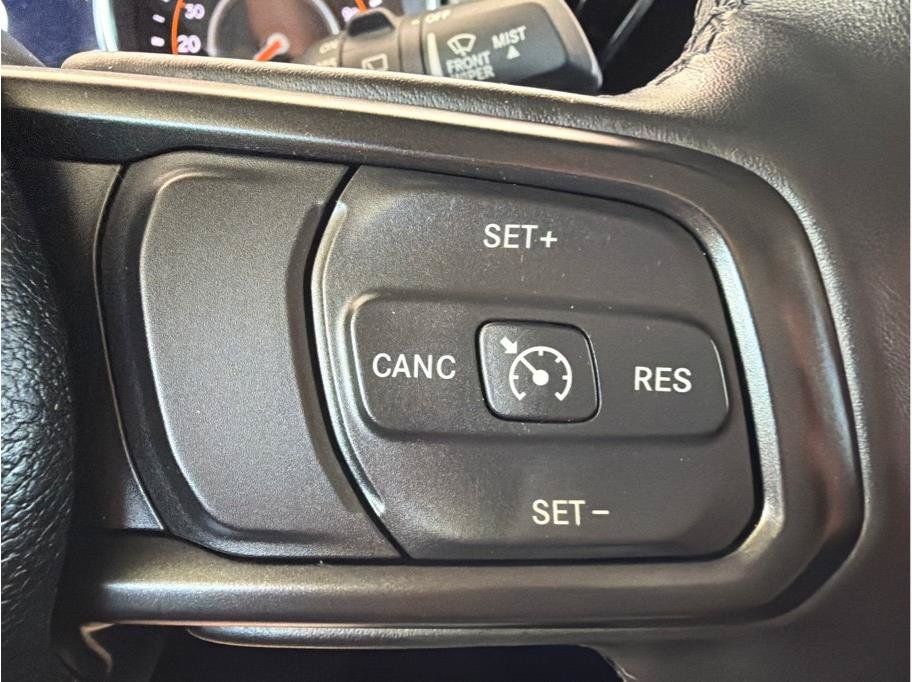 Used 2021 Jeep Wrangler Sport AWD/4WD image 15