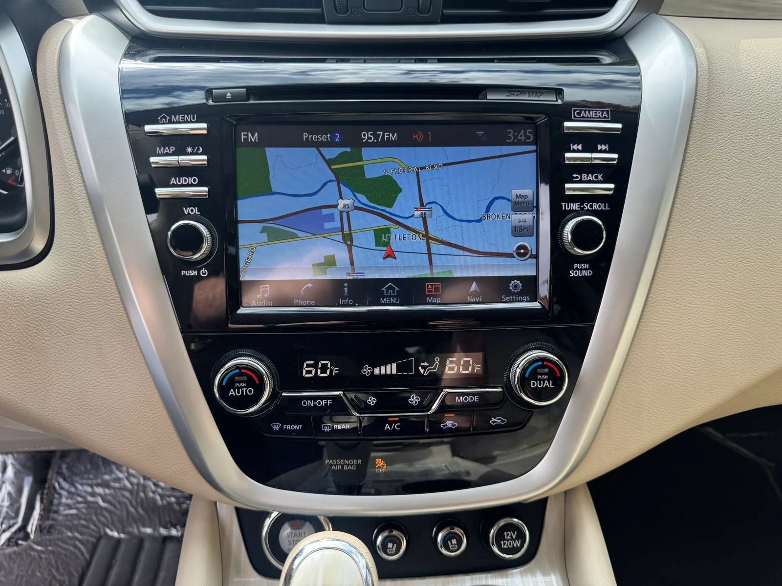 Used 2016 Nissan Murano Platinum AWD/4WD image 23
