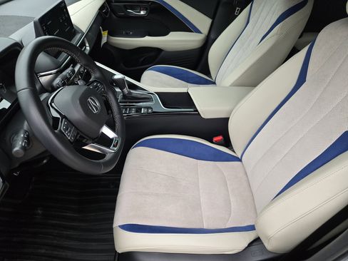 Certified 2025 Acura ADX A-Spec AWD/4WD image 6