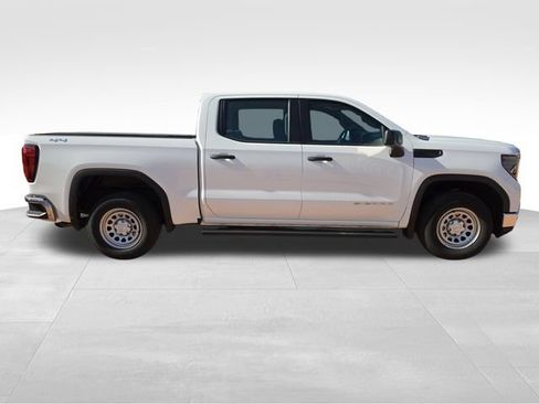 Used 2024 GMC Sierra 1500 Pro AWD/4WD image 8
