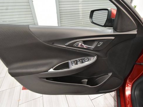 Used 2024 Chevrolet Malibu LT image 13