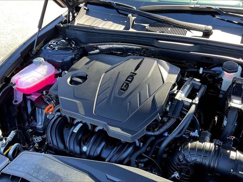 Used 2025 Hyundai Sonata SE image 30