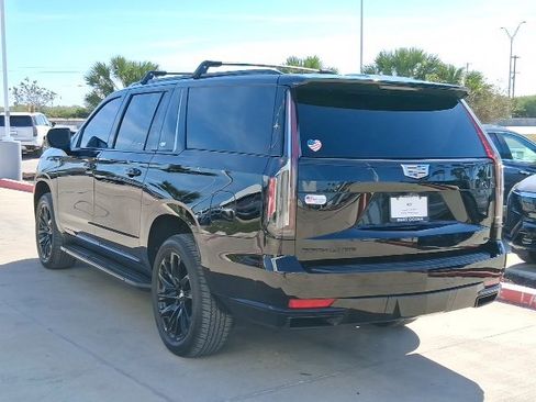 Used 2021 Cadillac Escalade ESV Sport Platinum w/ Heavy-Duty Trailer Package image 4