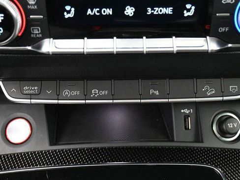 Used 2023 Audi SQ5 Premium Plus w/ Premium Plus Package AWD/4WD image 24