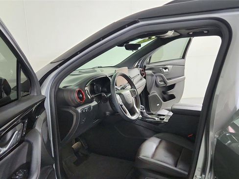Used 2023 Chevrolet Blazer RS w/ Driver Confidence II Package AWD/4WD image 9