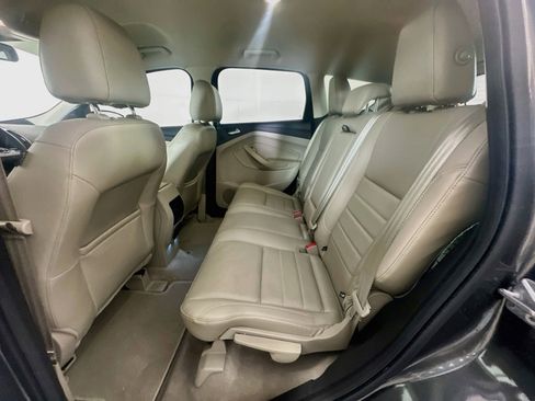 Used 2015 Ford Escape Titanium FWD image 27