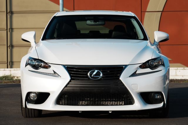 Used 2015 Lexus IS 250 w/ Navigation System Package RWD image 4